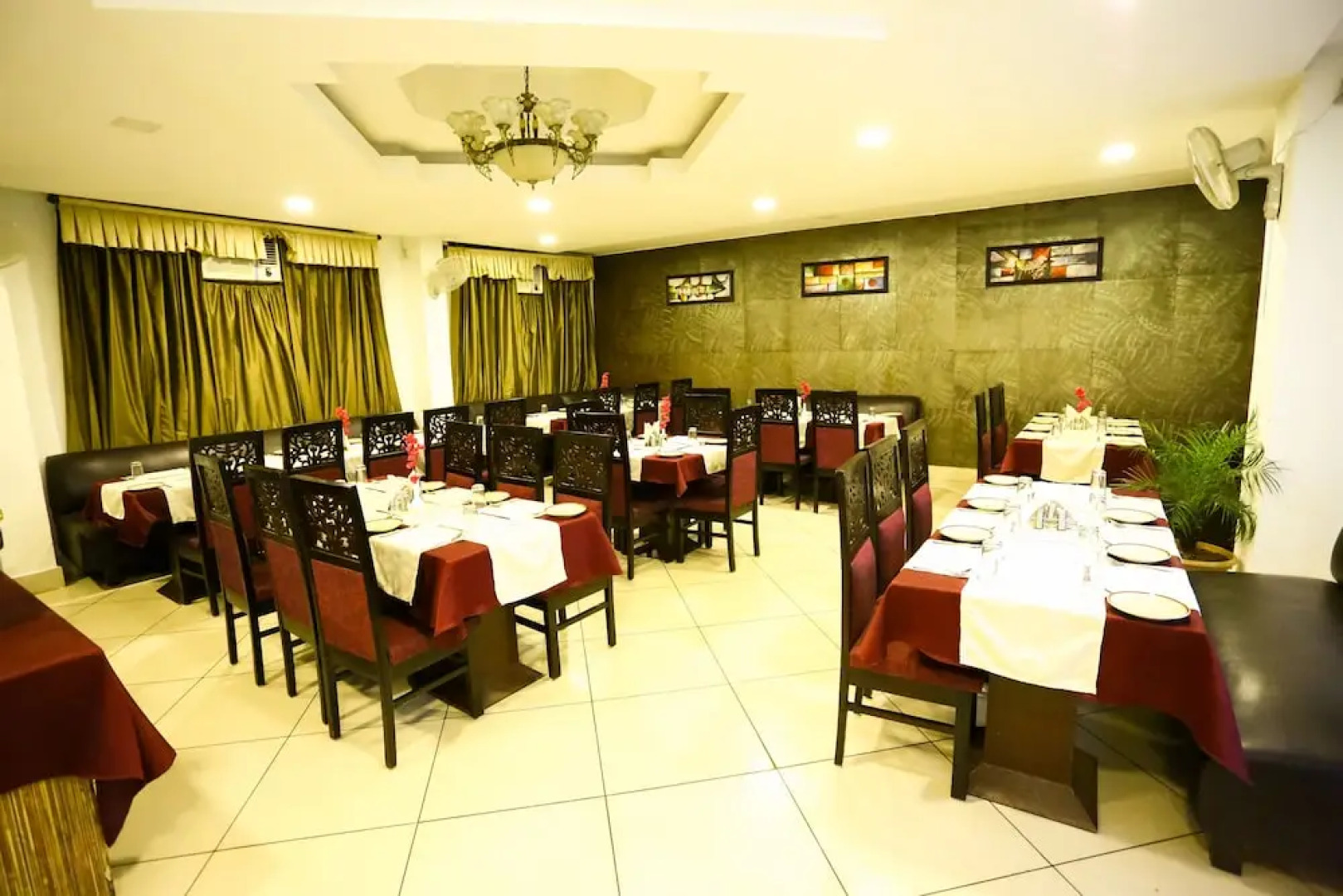 Hotel Shree Hari Niwas