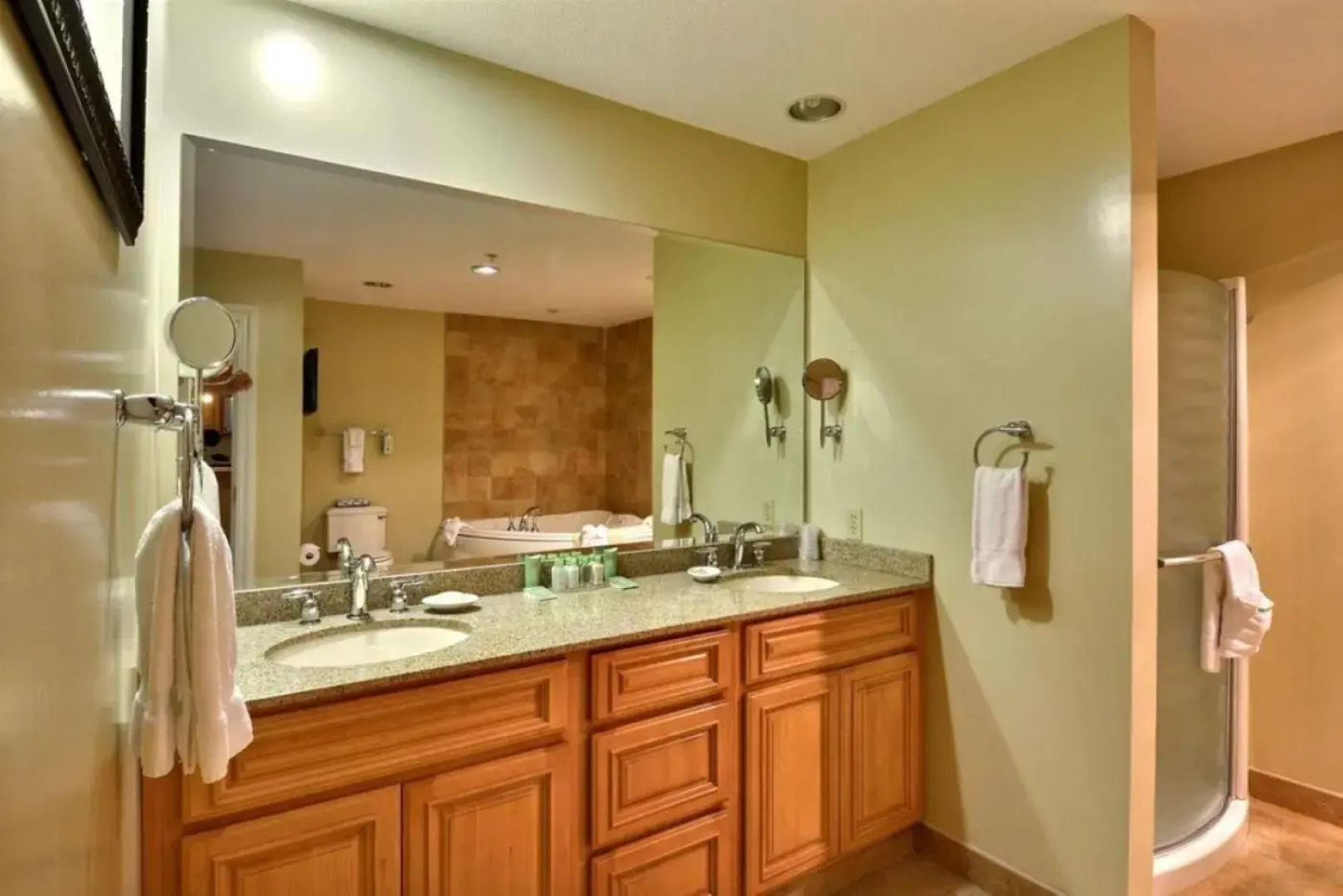 Riverside Hotel, an Ascend Collection Hotel