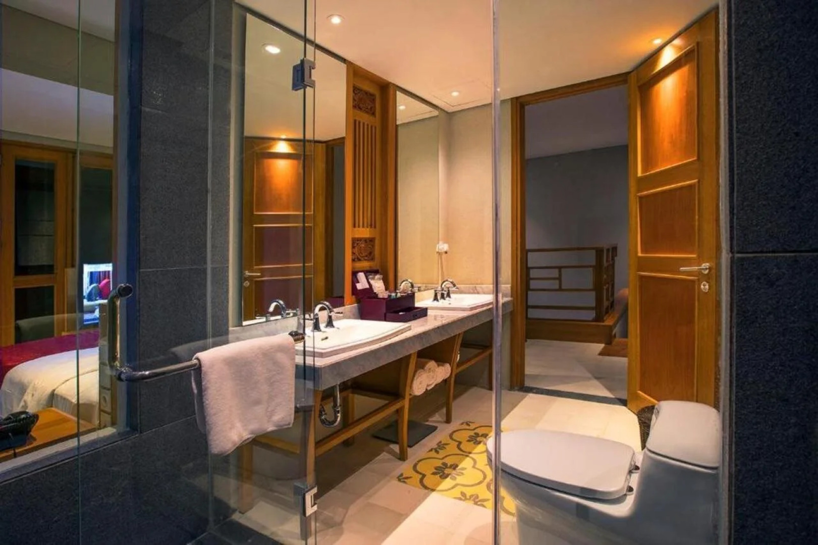 Swarga Suites Bali Berawa, Marclan Collection