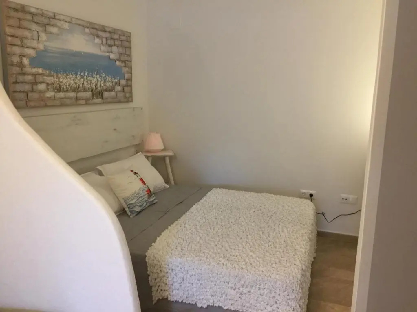 Personal y coqueto en primerísima línea de playa, en la Costa del Sol. Puerto De La Duquesa