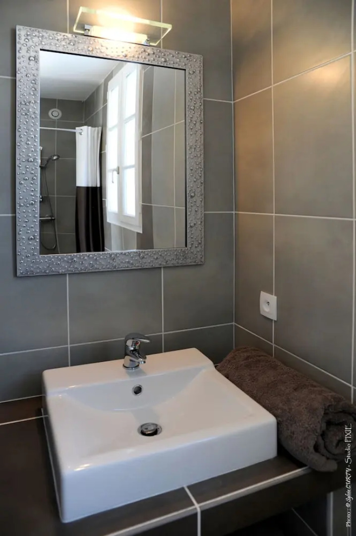 La villa - Phare de Chauveau