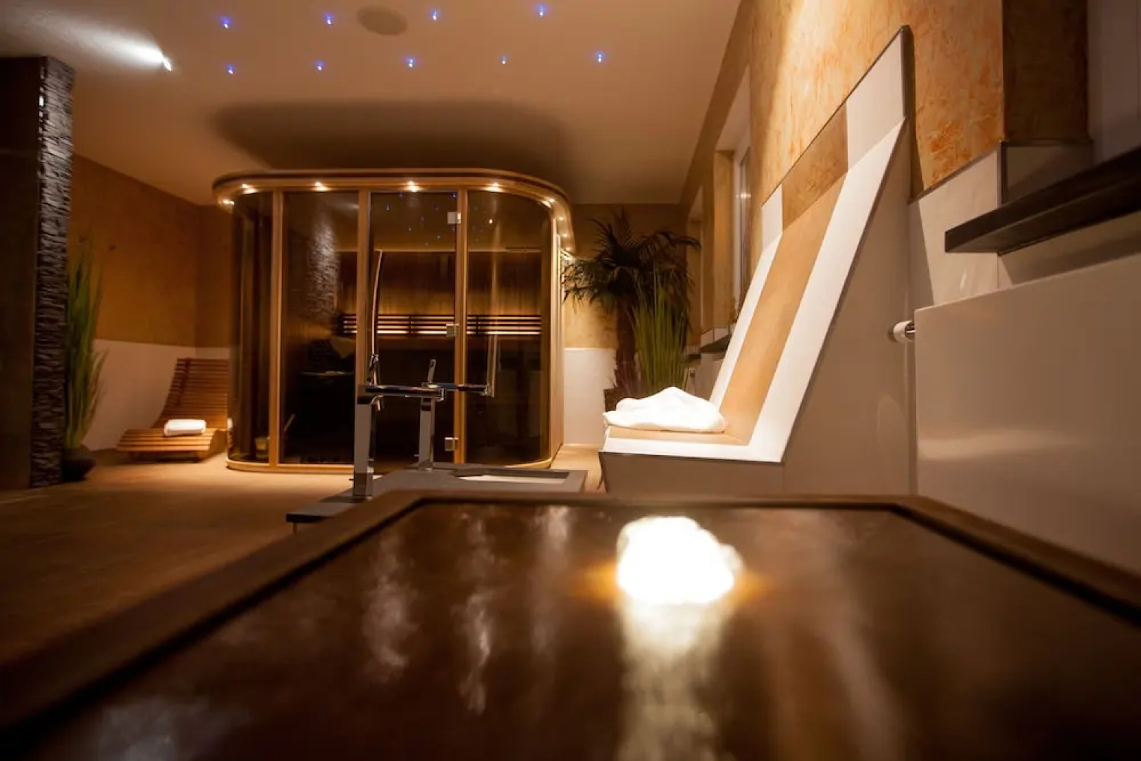 Aragon-Hotel-Garni