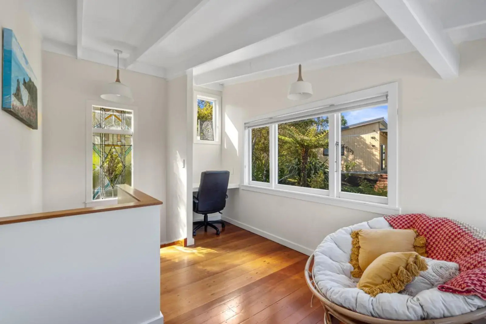 Piha - City Escape, Piha Holiday Home