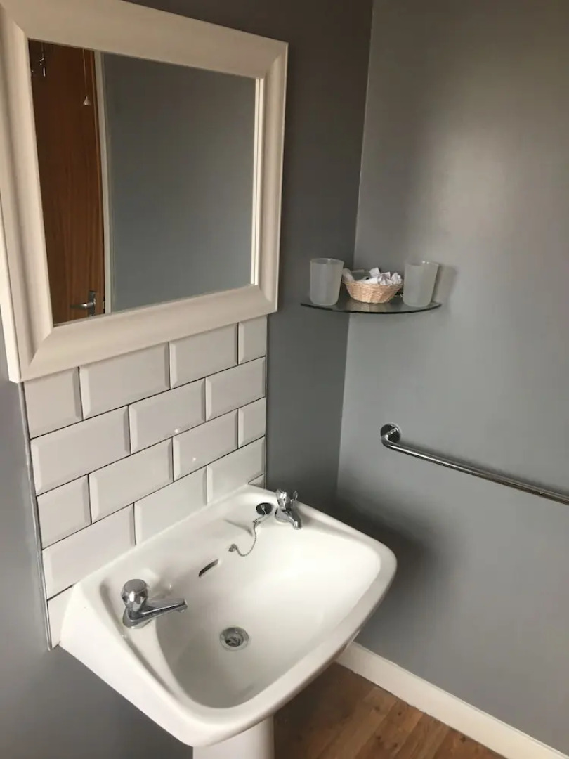 White Lodge Guest House