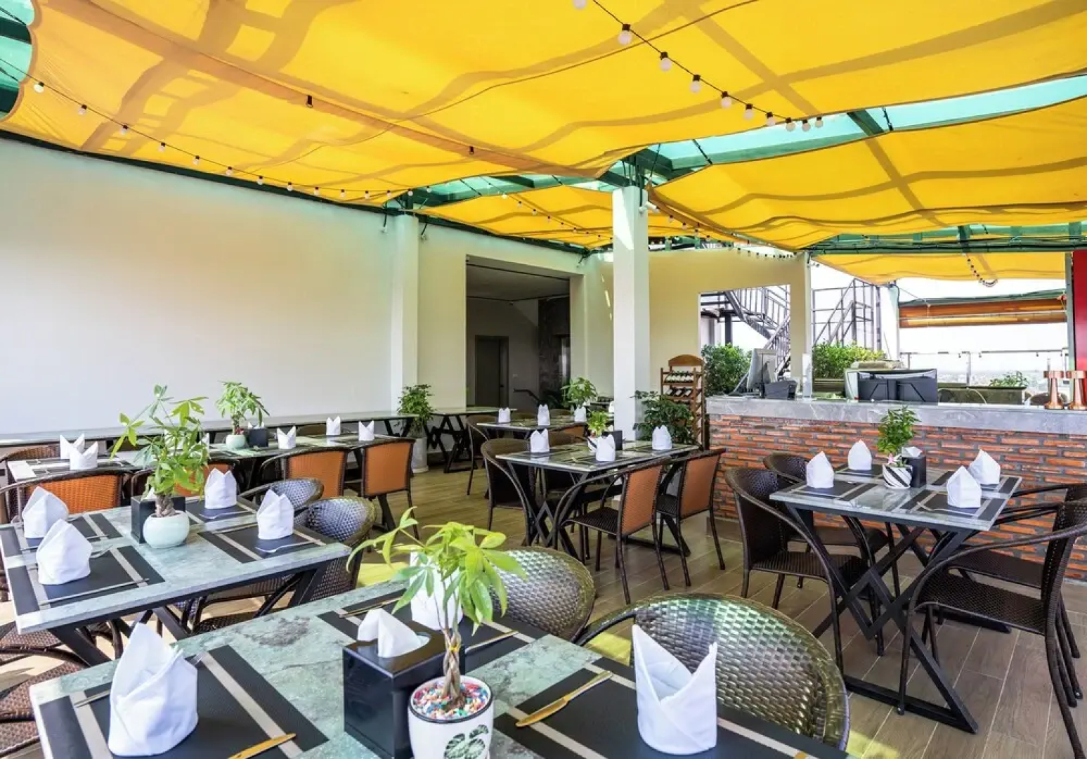 The Square Kampot Hotel