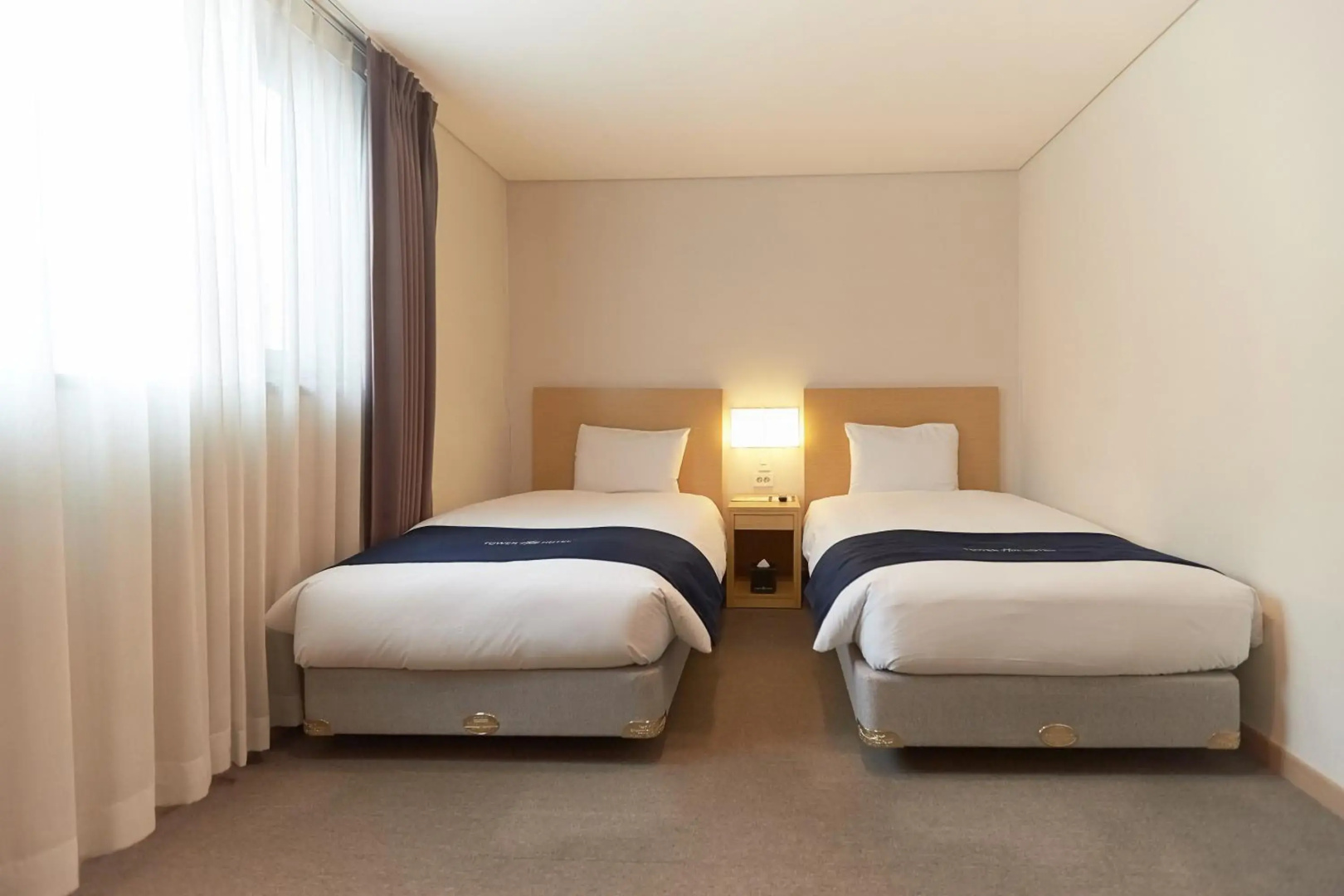 Tower Hill Hotel