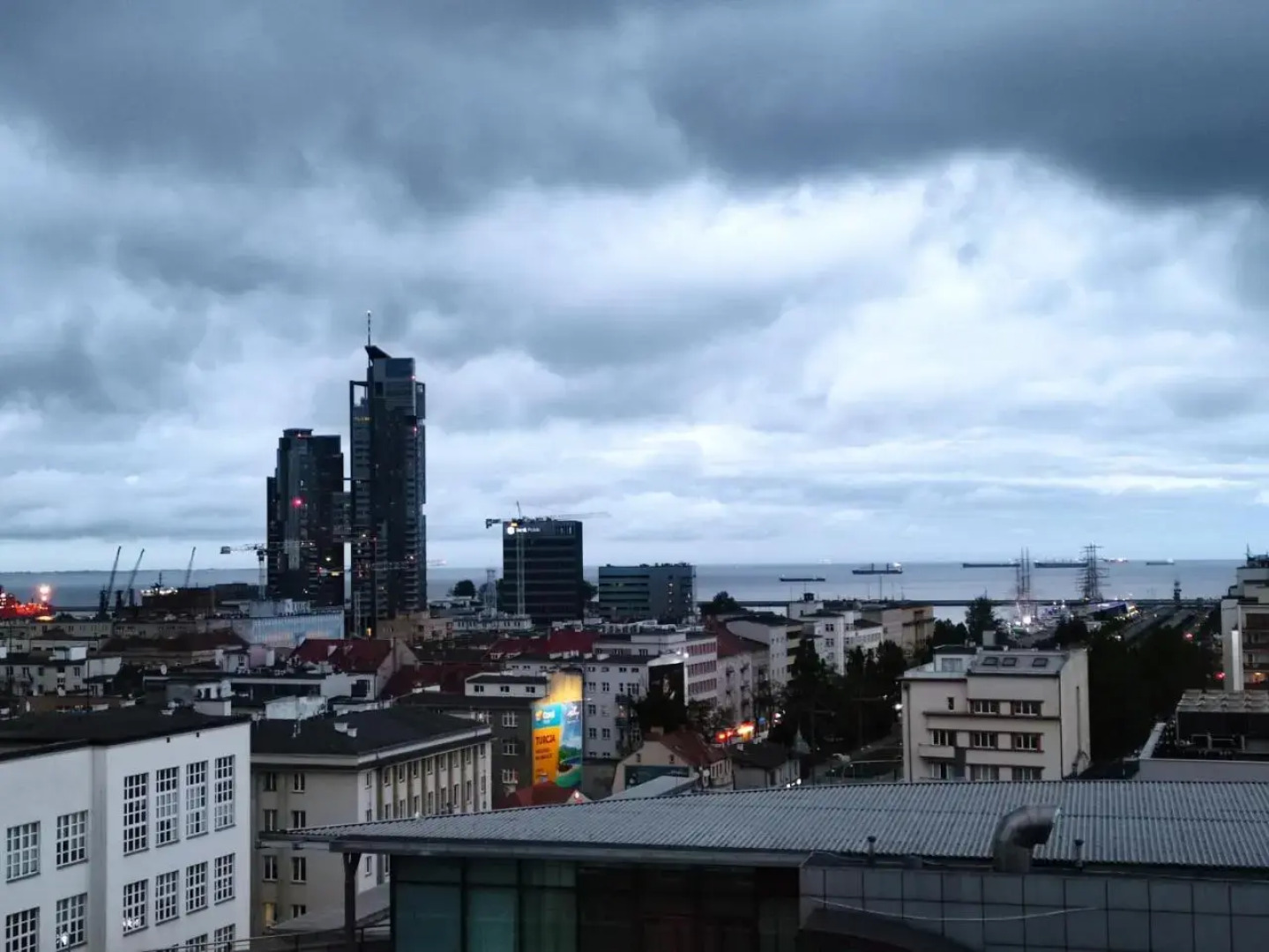 Sleepy3city with Sea View II