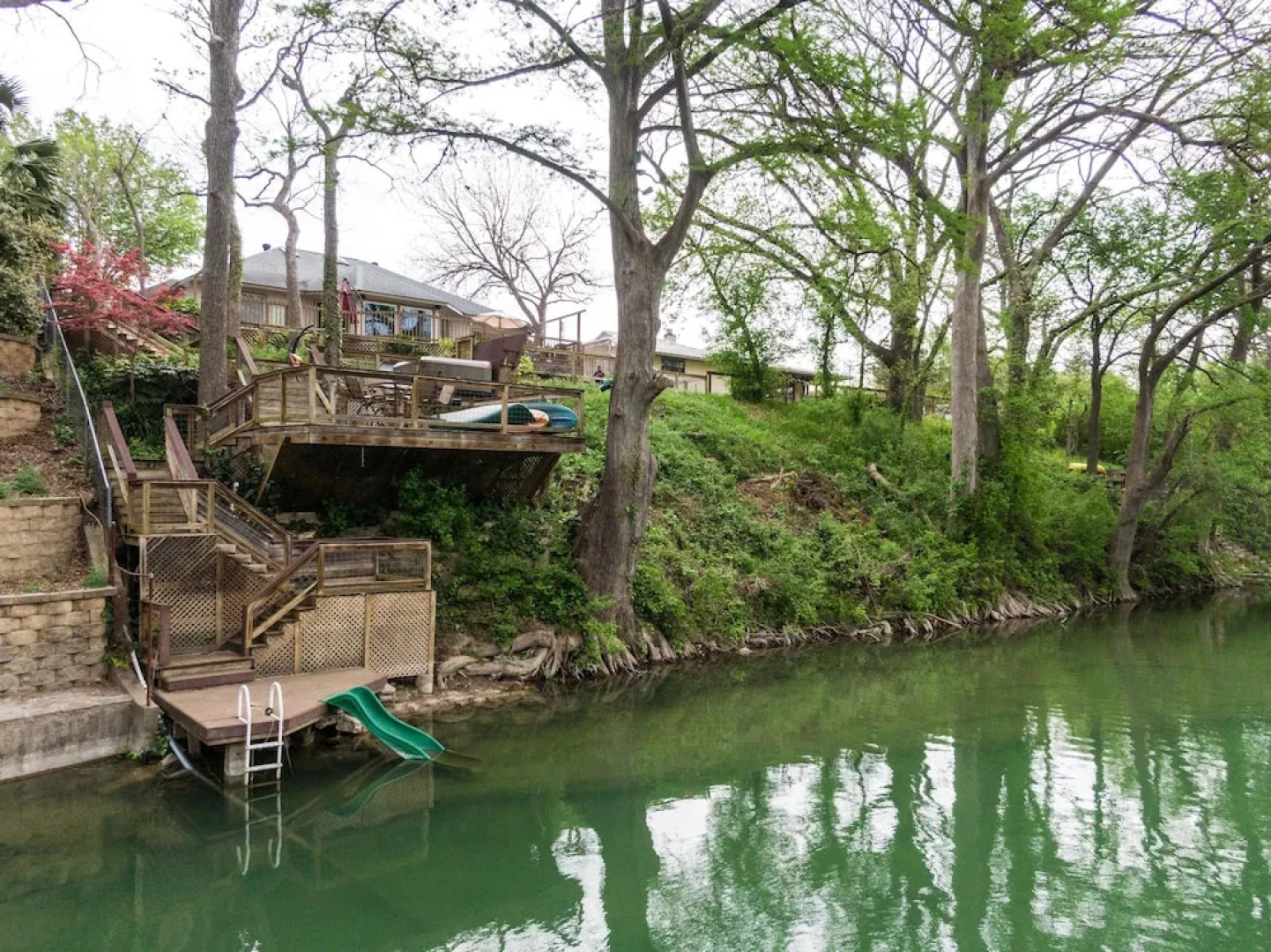 Reel Simple 4 Bedrooms 2 Bathrooms Home