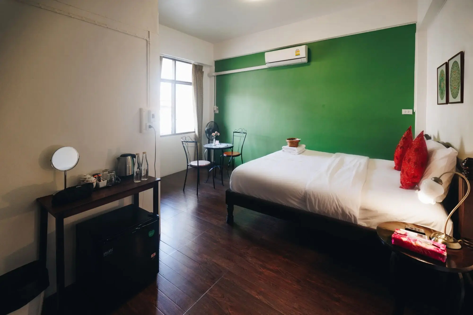 Sleeper  House