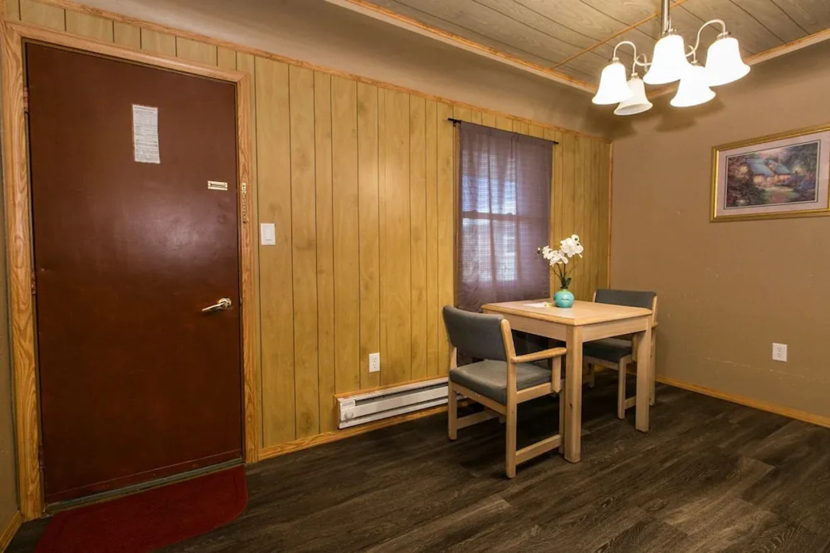 The Wisconsin Wood Inn