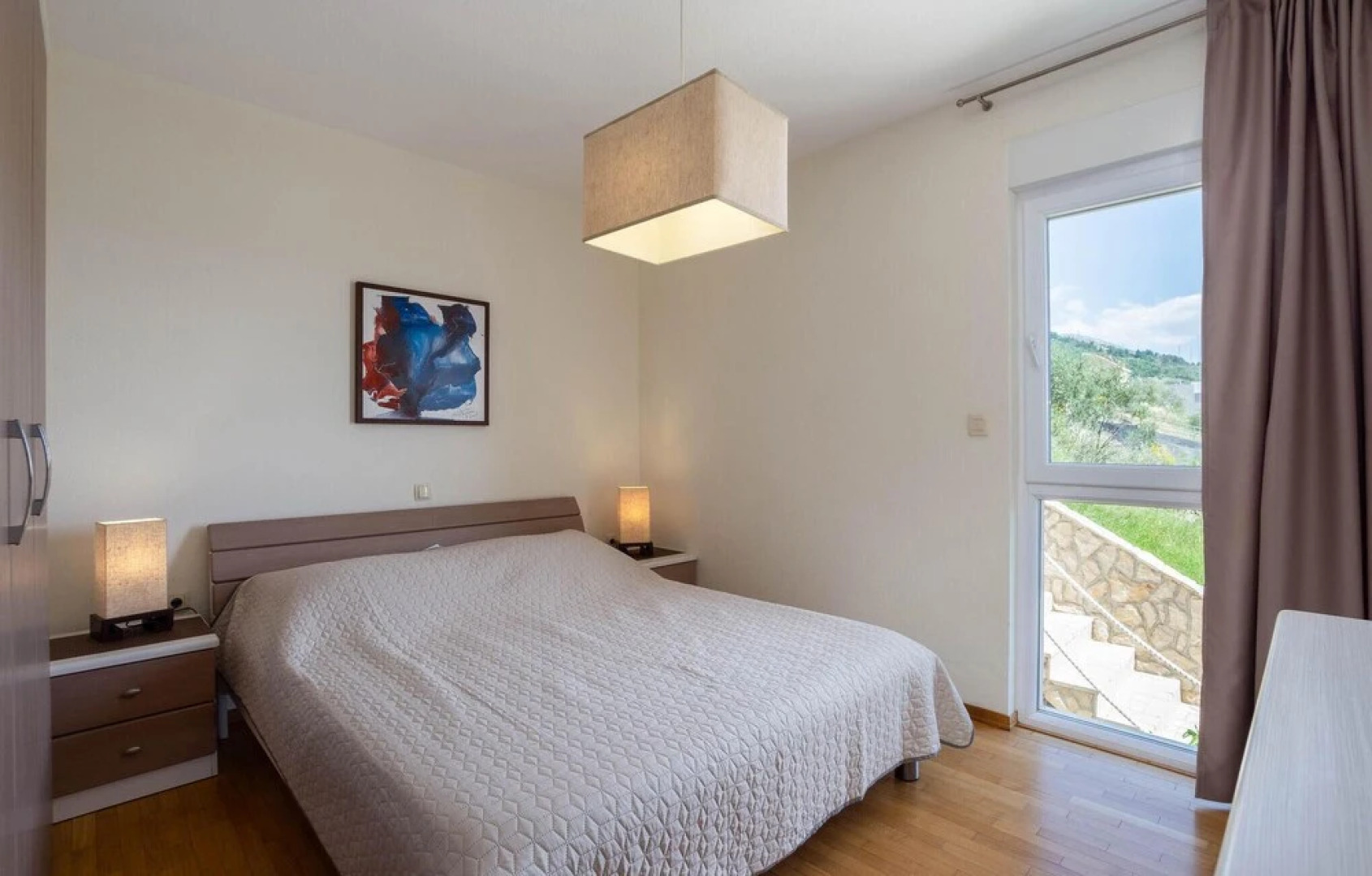 Beautiful Home in Makarska With Wifi and 7 Bedrooms