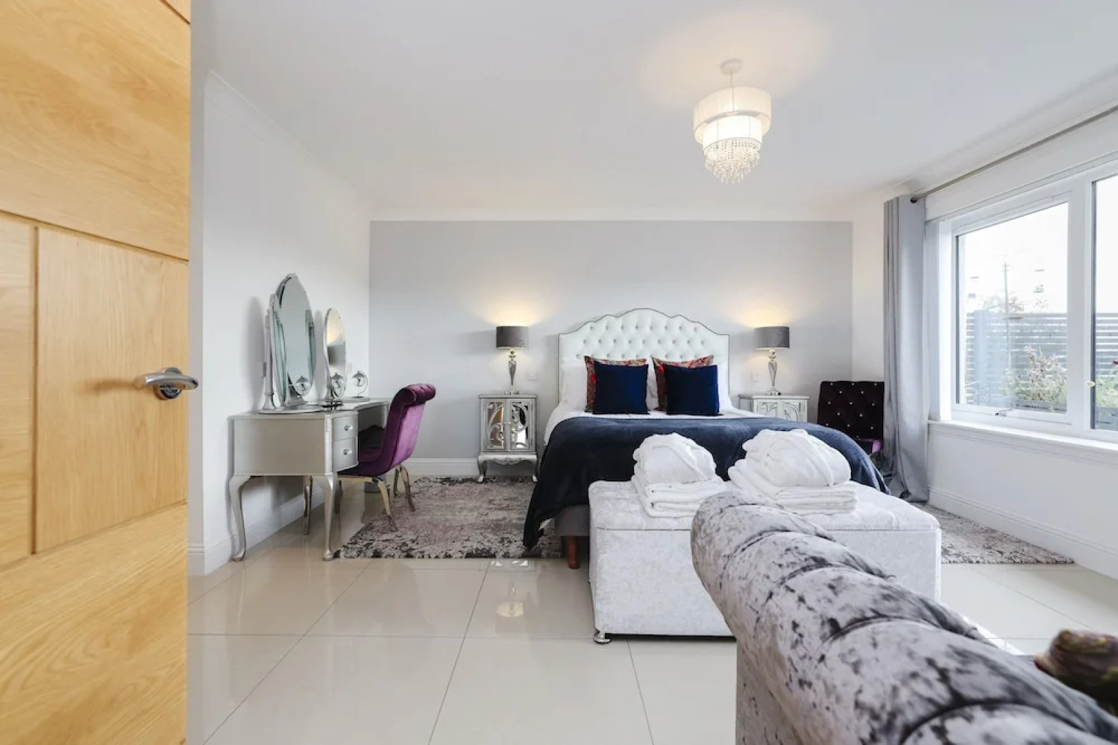 JOIVY Luxurious & Spacious 3Br House With A Hot Tub