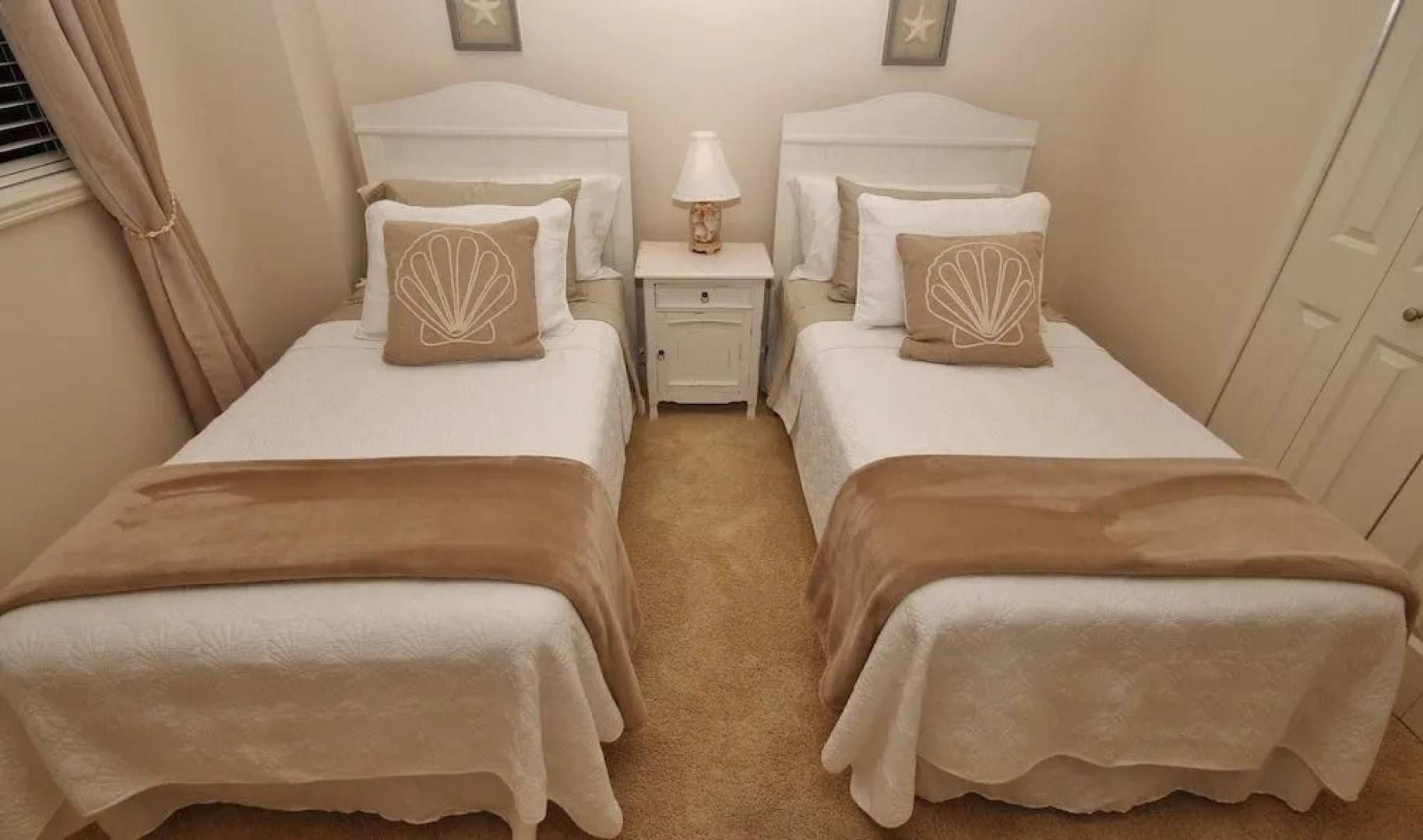 Seascape Towers 1123 Apartment 2