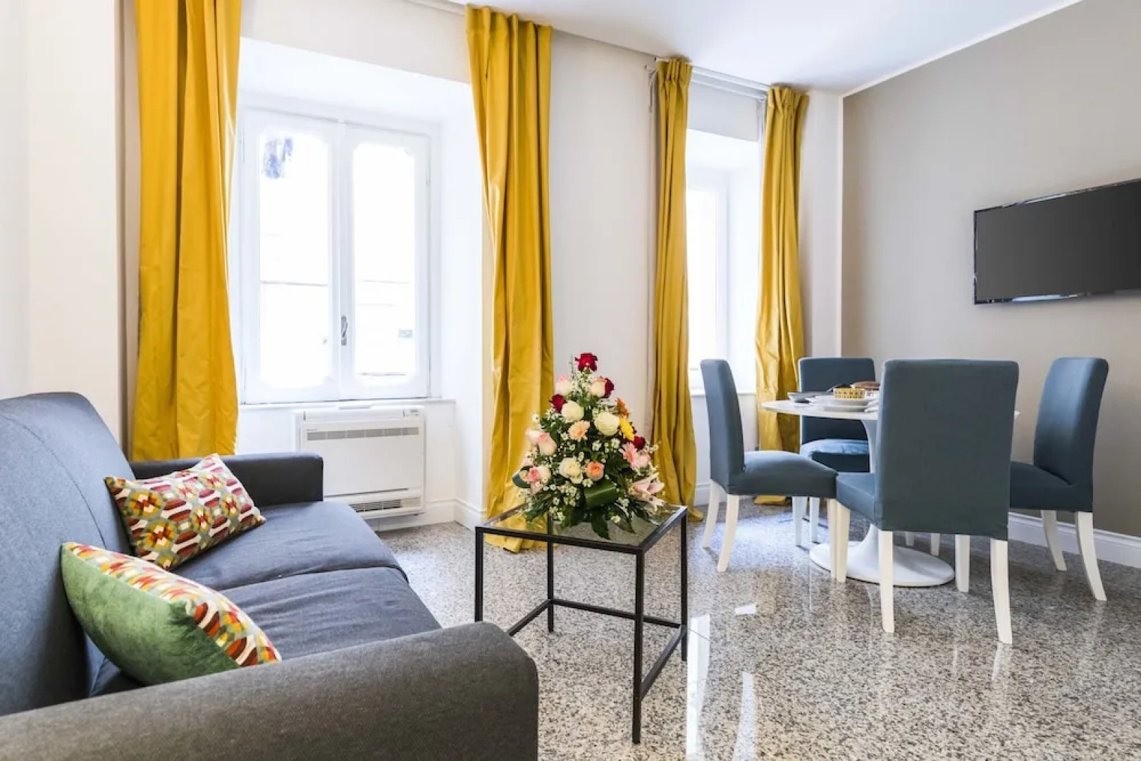 Apartamentos Lungomare