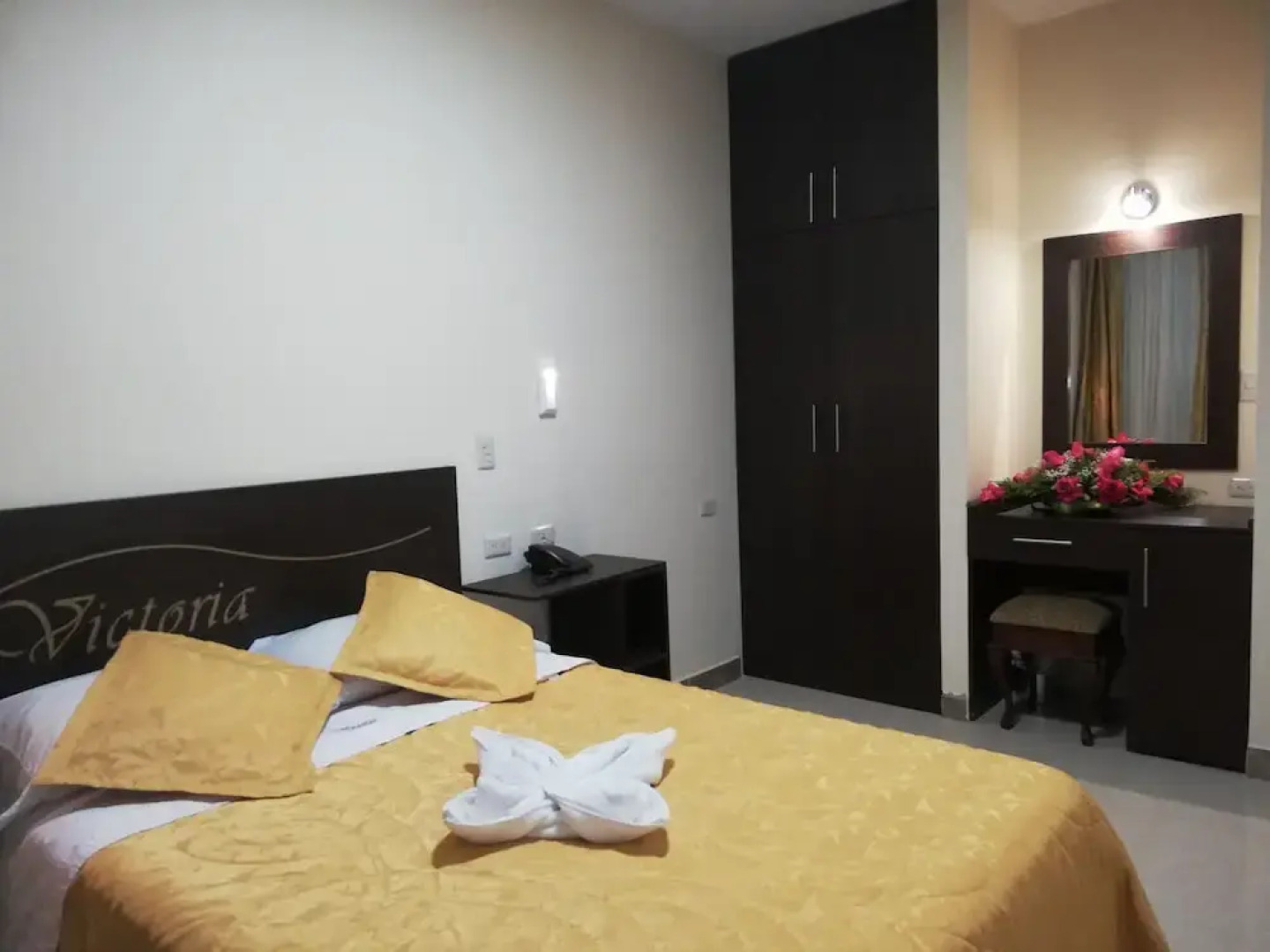 Victoria Suites Hostal