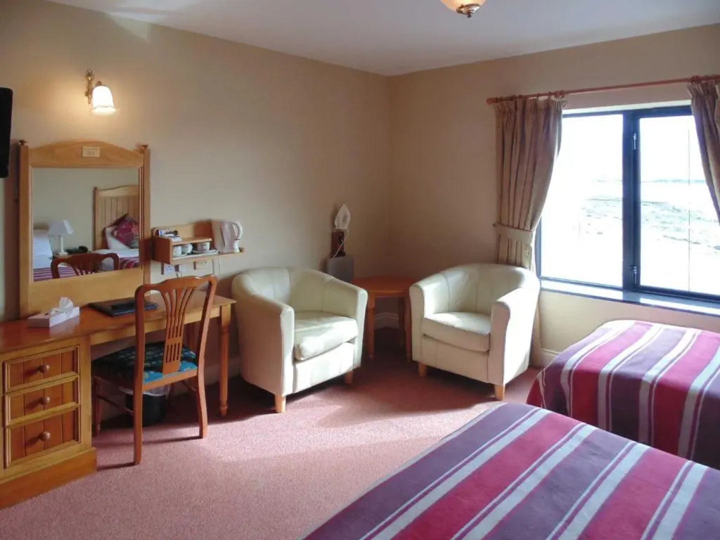 Óstán Oileán Acla