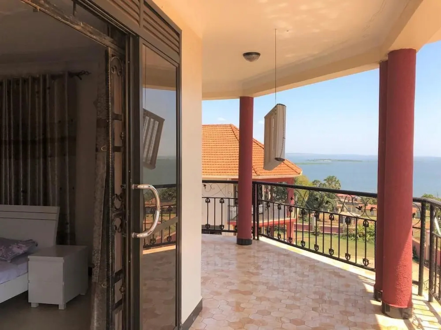 Marina Lake View Apartments