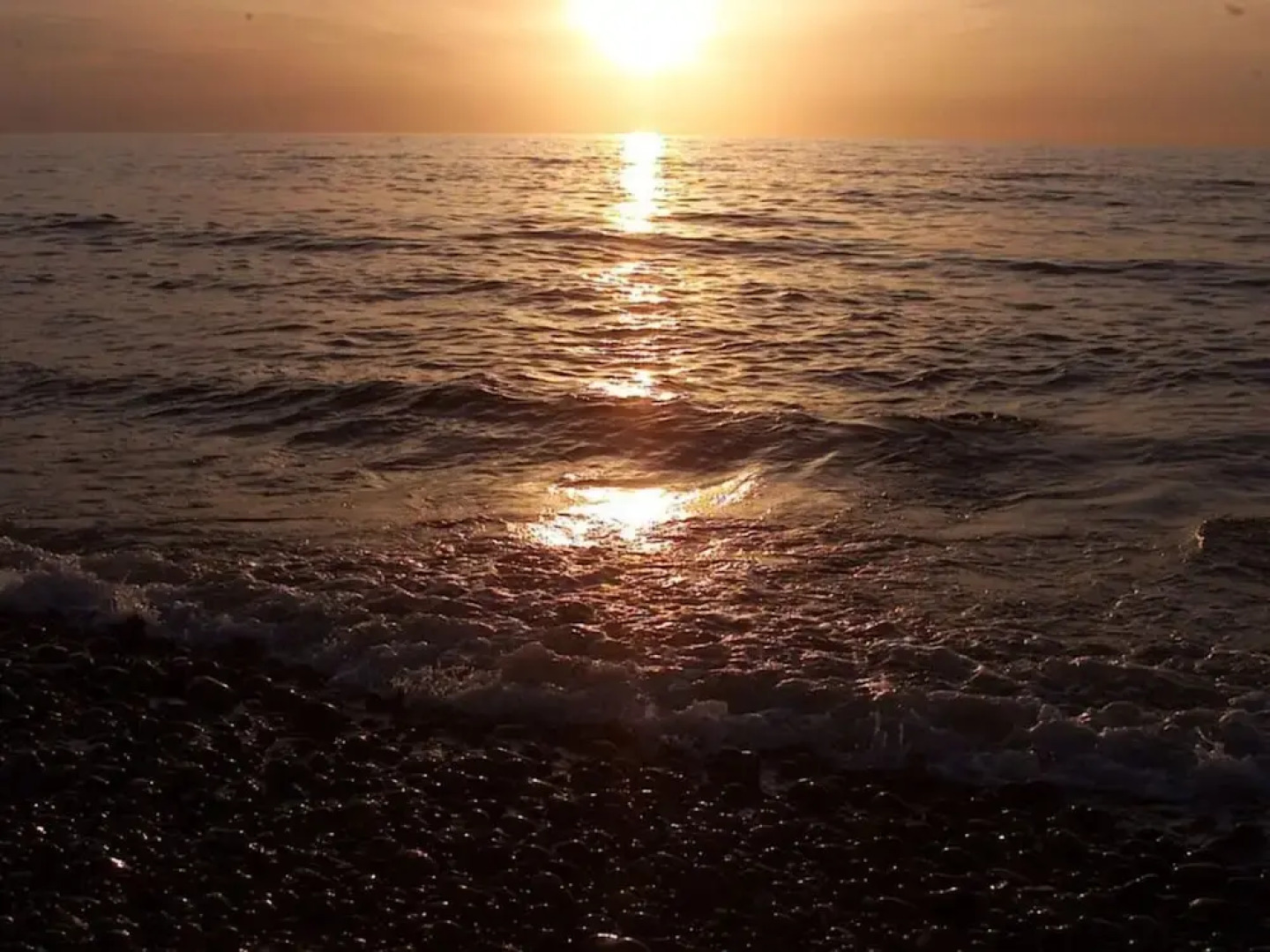 Lighthouse View Modern Retreat