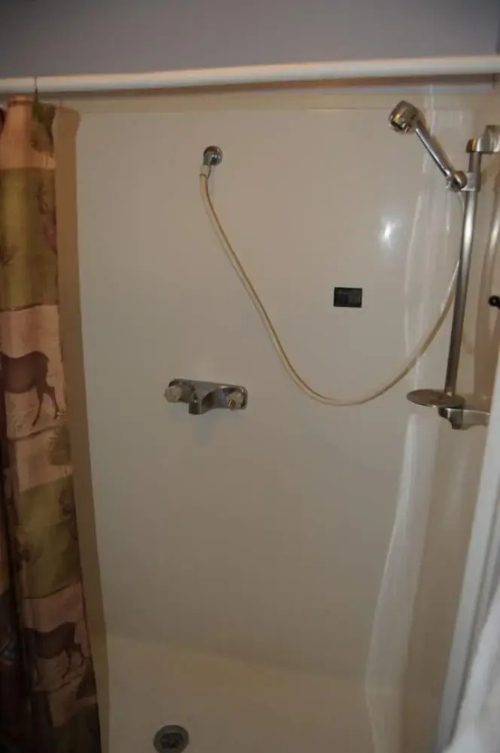 Yellowstone Motel - Adults Only