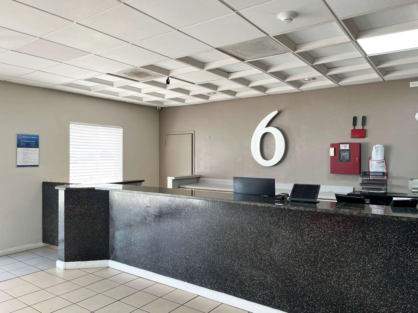 Motel 6 New Port Richey, FL