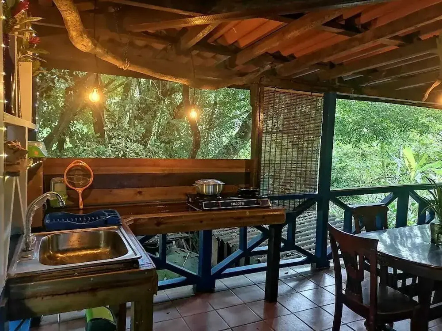 Mosana reef garden B&B