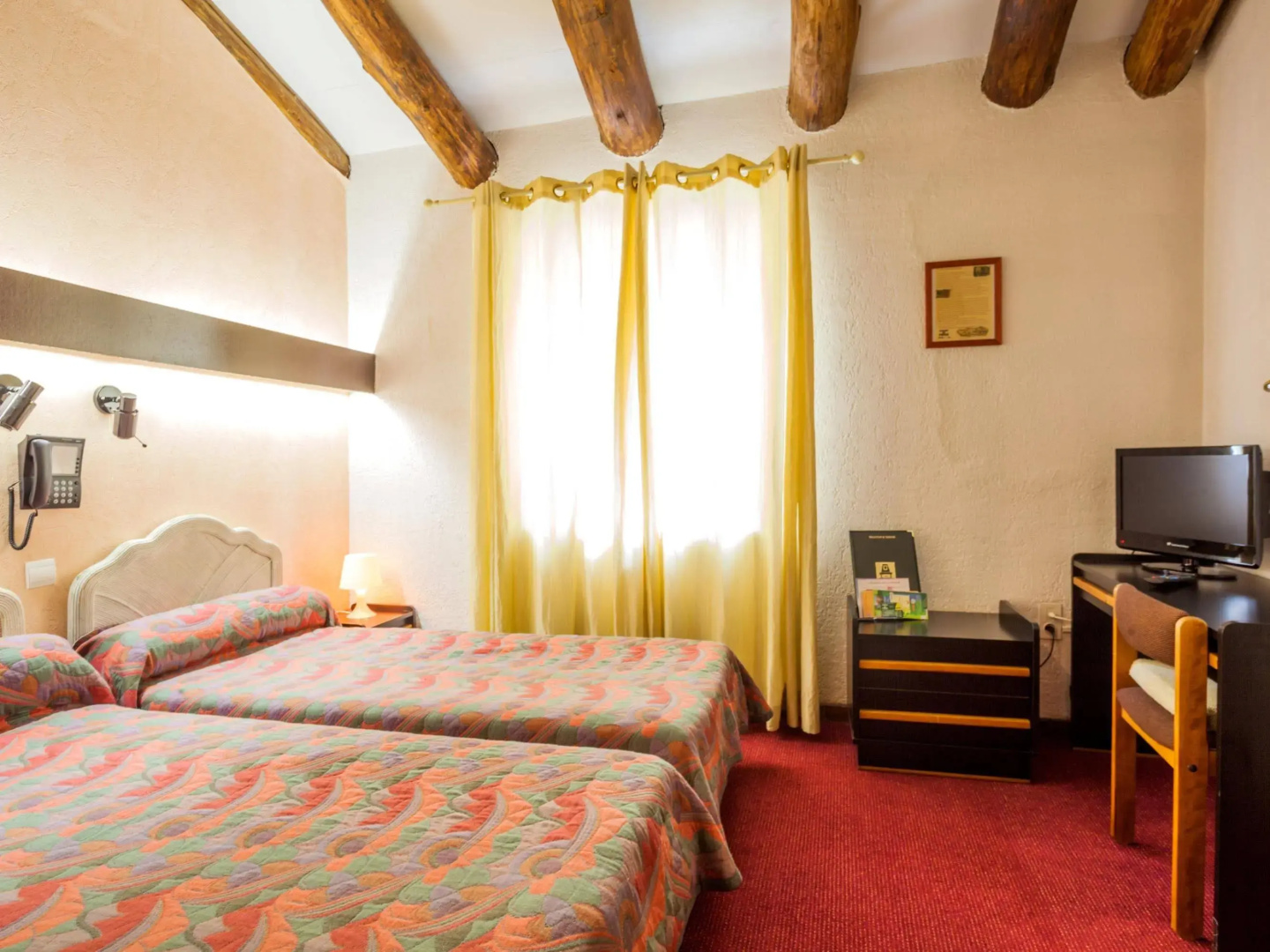 Logis Auberge Du Peras