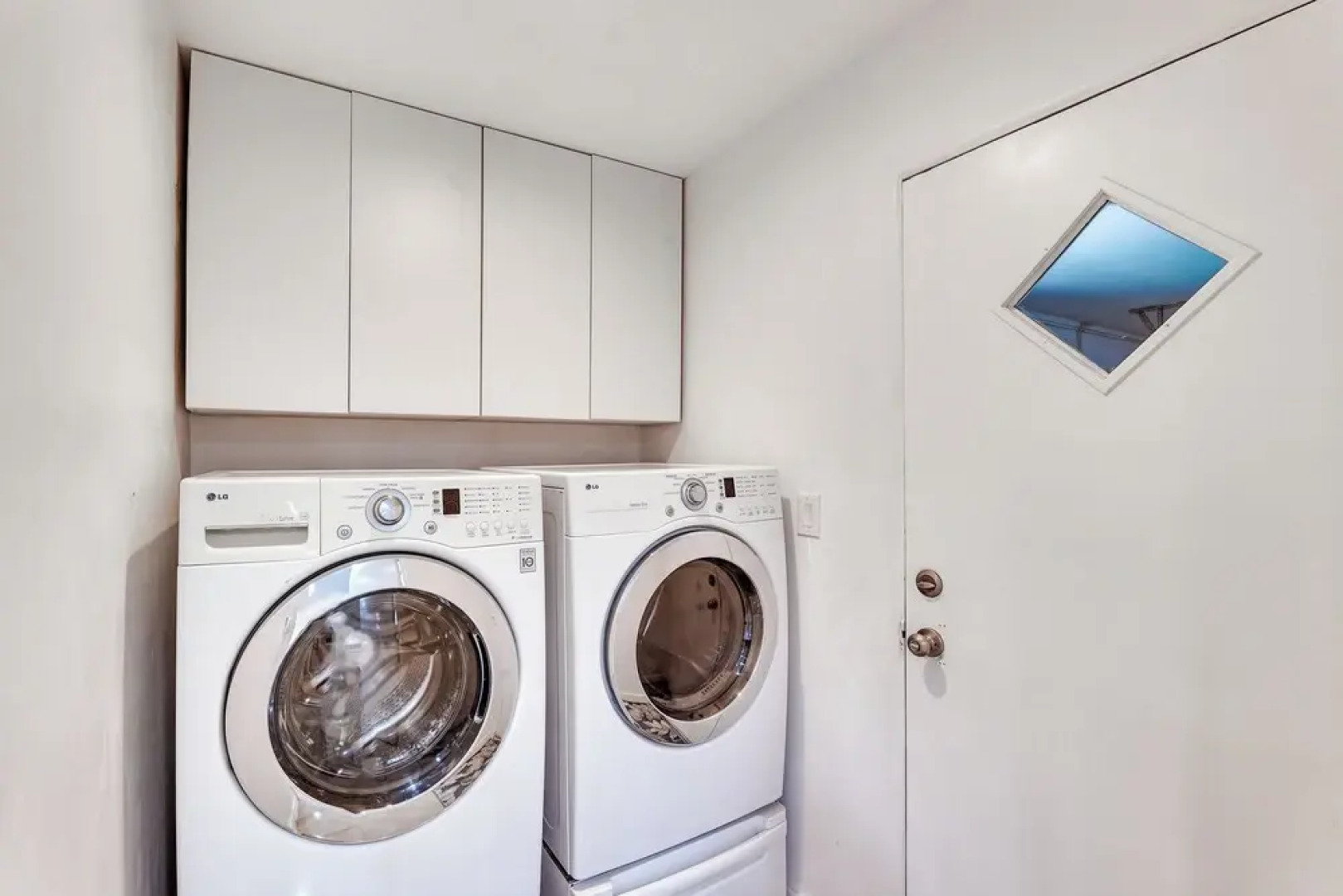 Pet-friendly Mesa Home w/ Community Amenities!