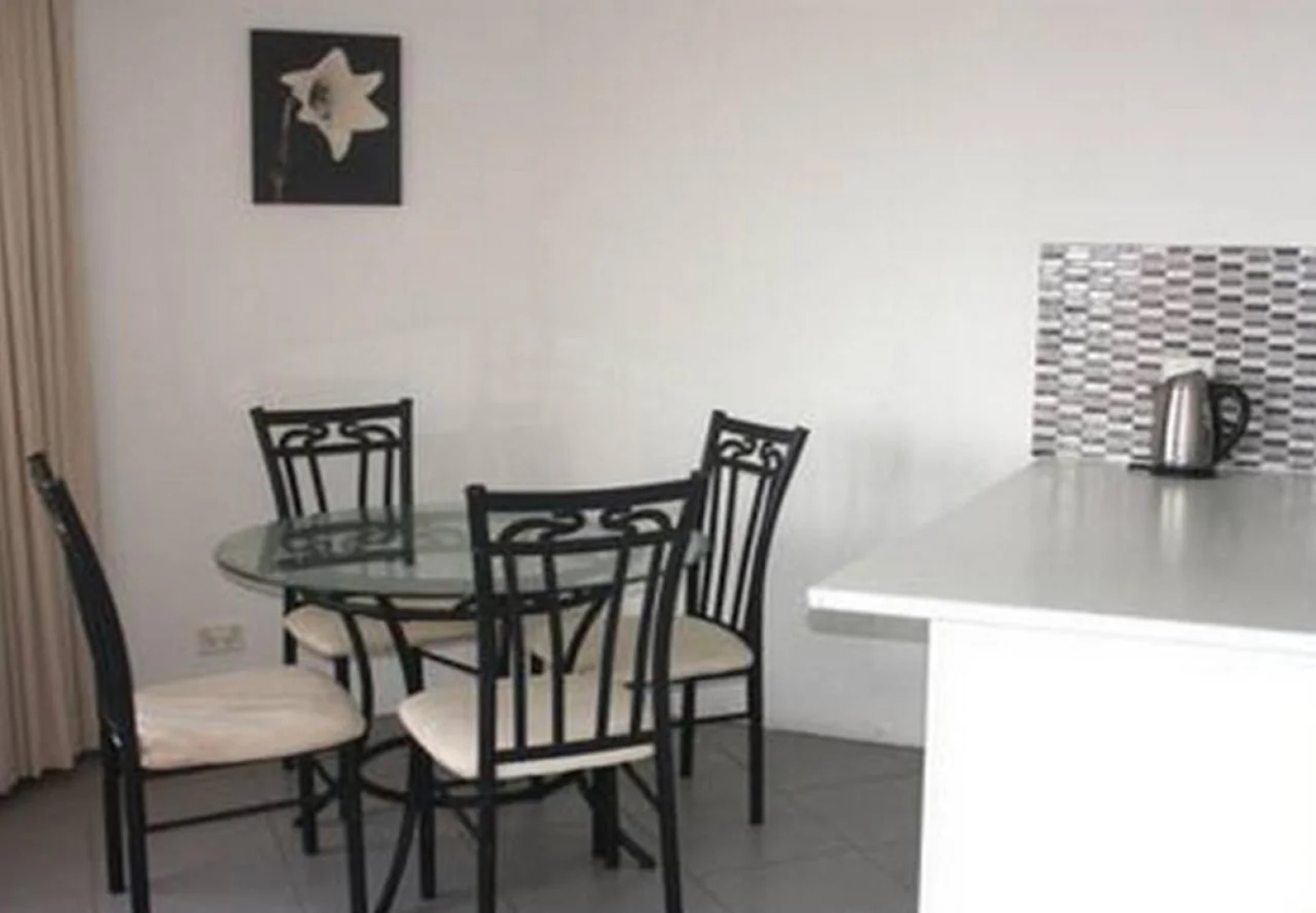 Mylos Holiday Apartments