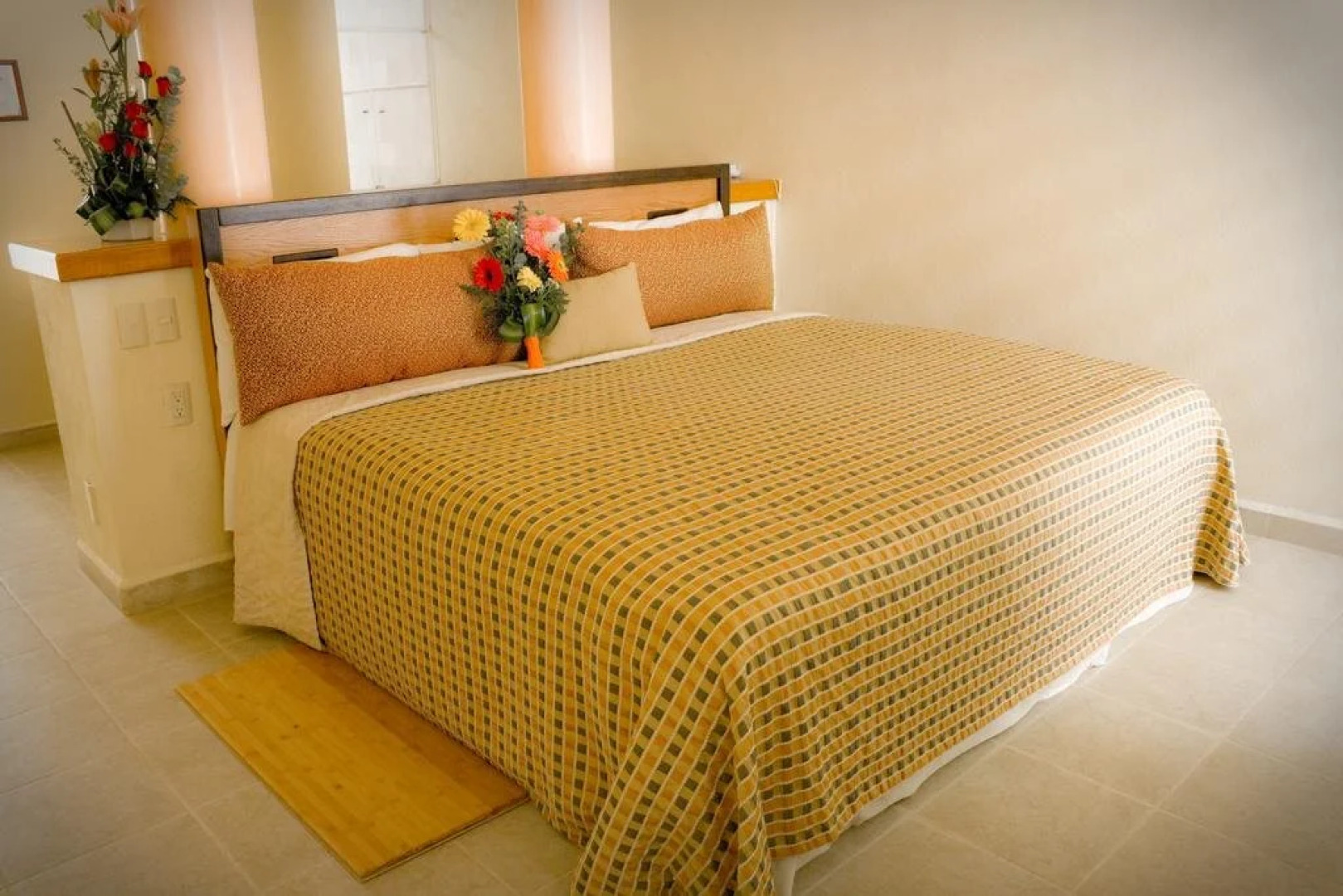 Flamingos Auto Hotel