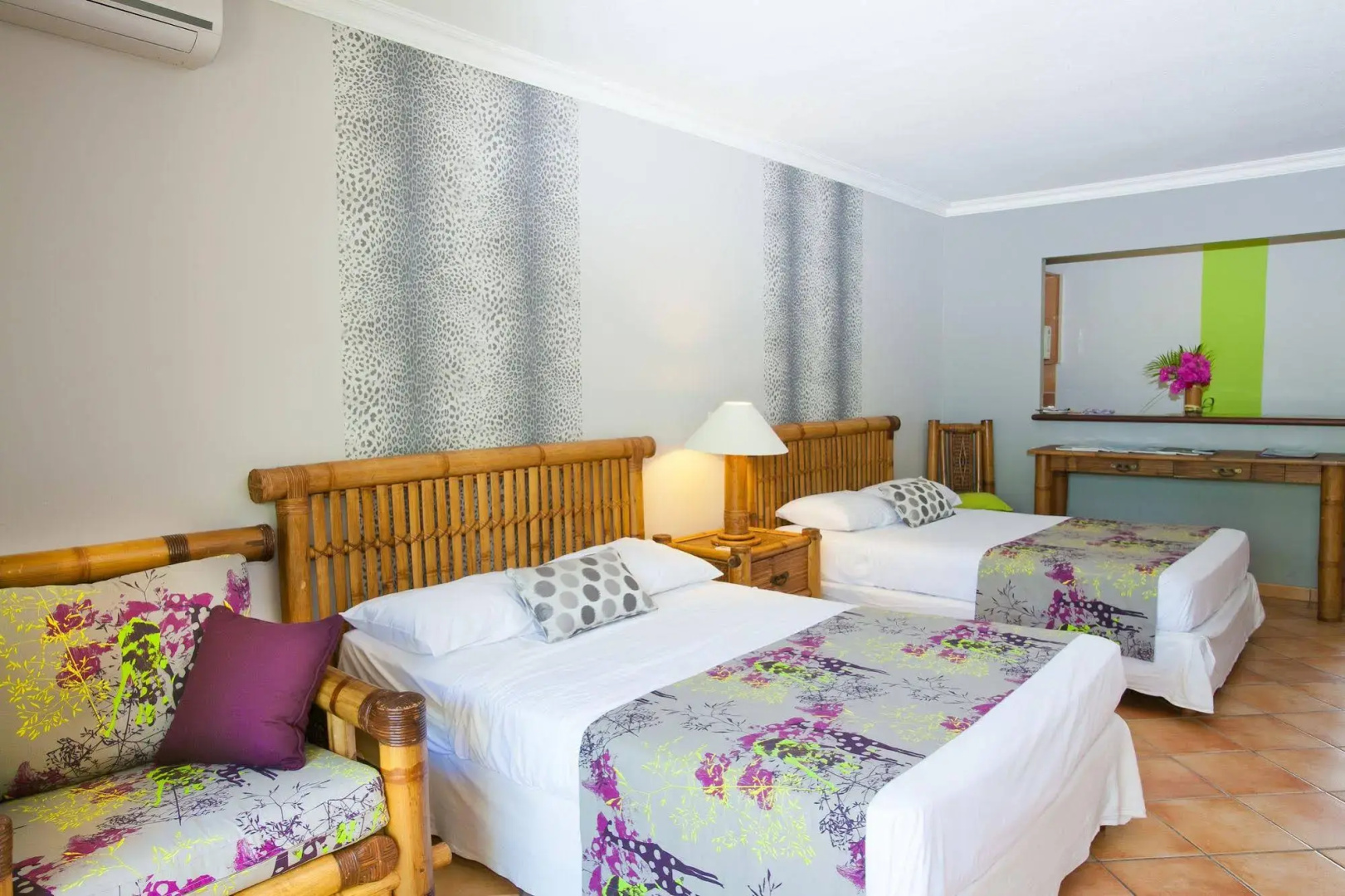 Blue Bay Beach Hotel