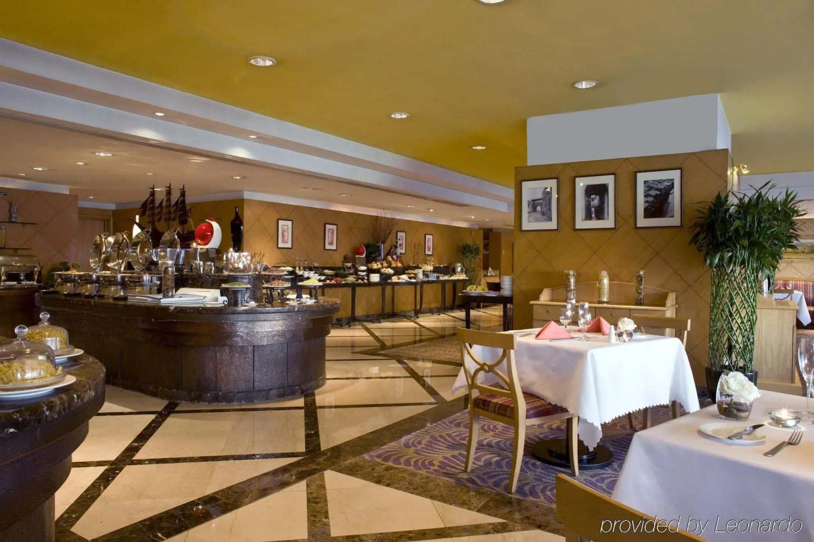 Sheraton Nanjing Kingsley Hotel & Towers