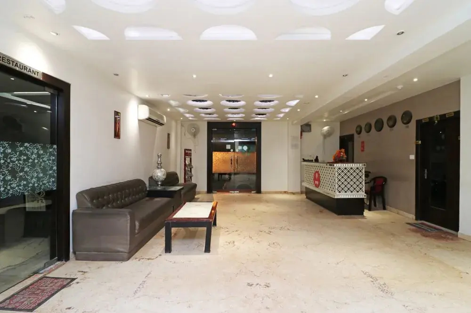 OYO 9993 Hotel Idea Inn