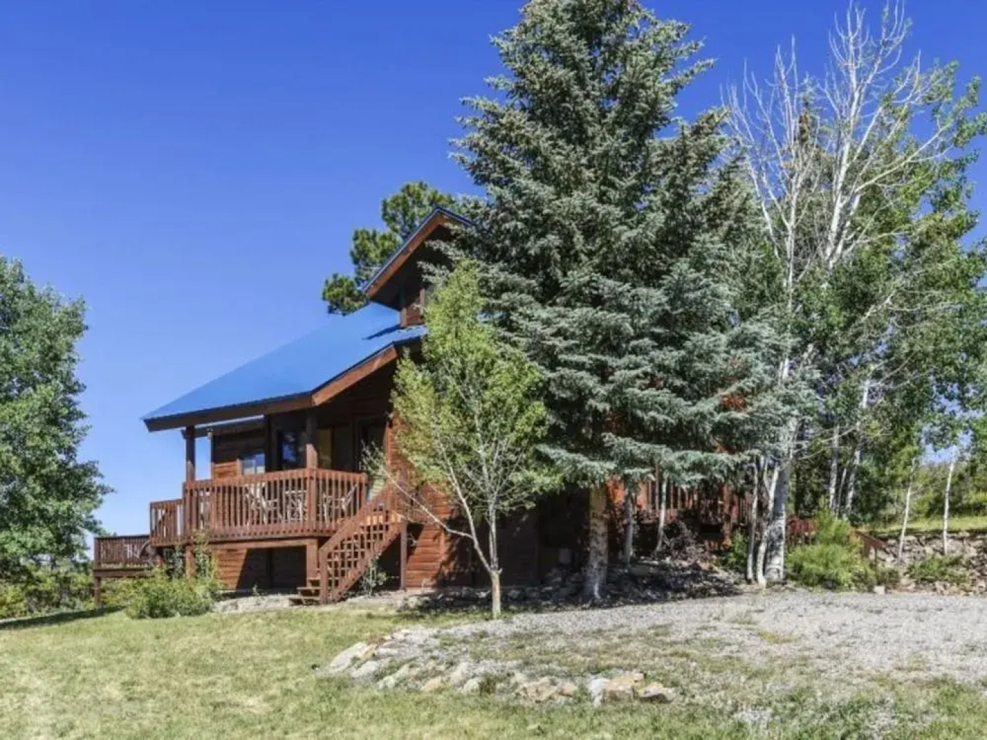 Pine Vista 3 Br Home by RedAwning