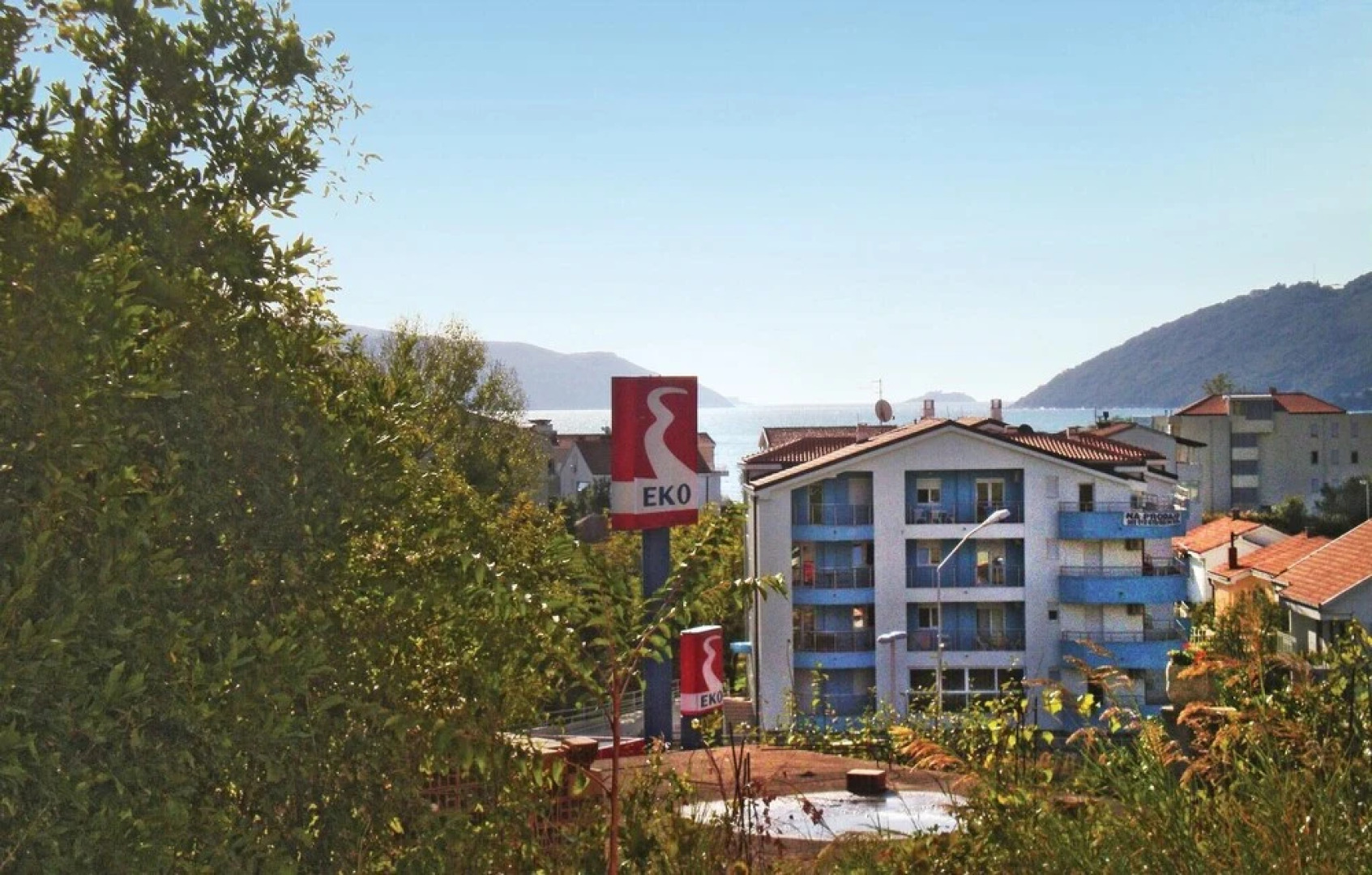 Awesome Home in Igalo With Wifi and 2 Bedrooms