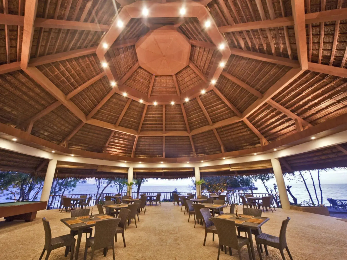 Bluewater Sumilon Island Resort