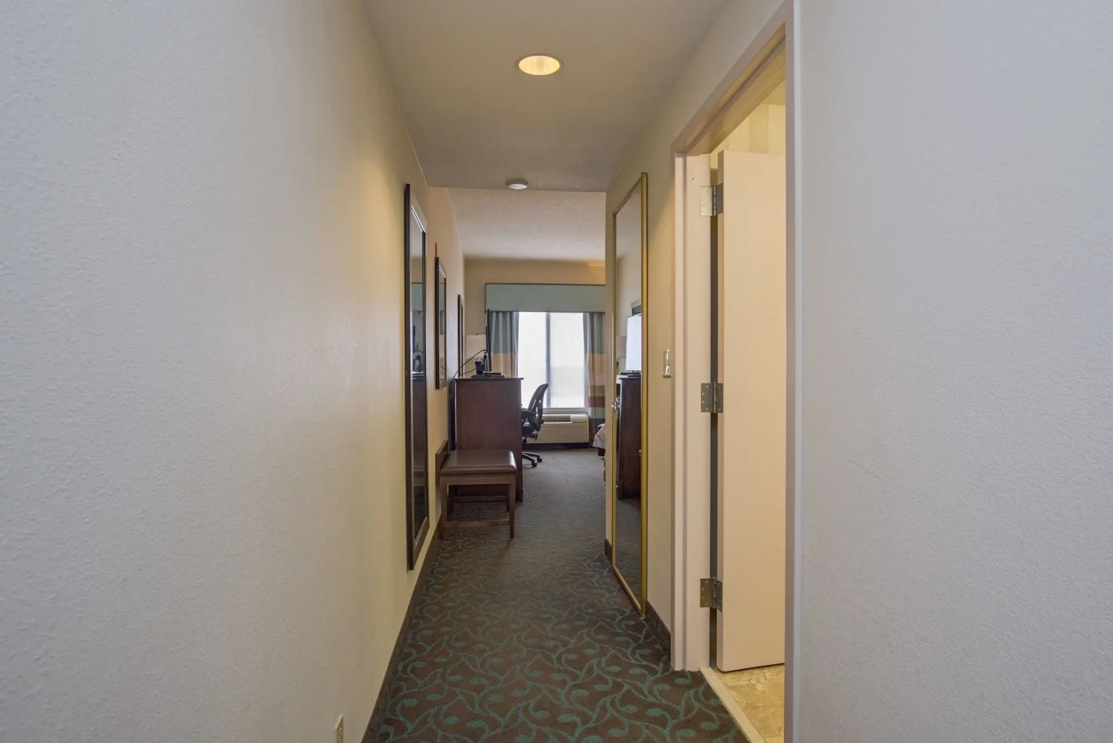 Hampton Inn Portsmouth Central