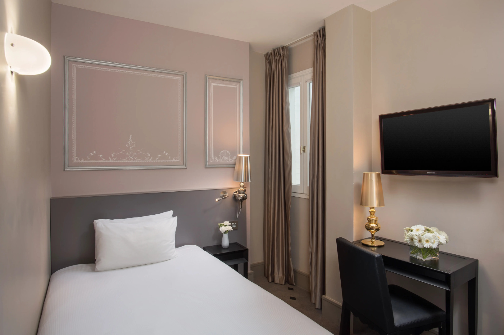 NH Collection Paris Ponthieu Champs-Elysées