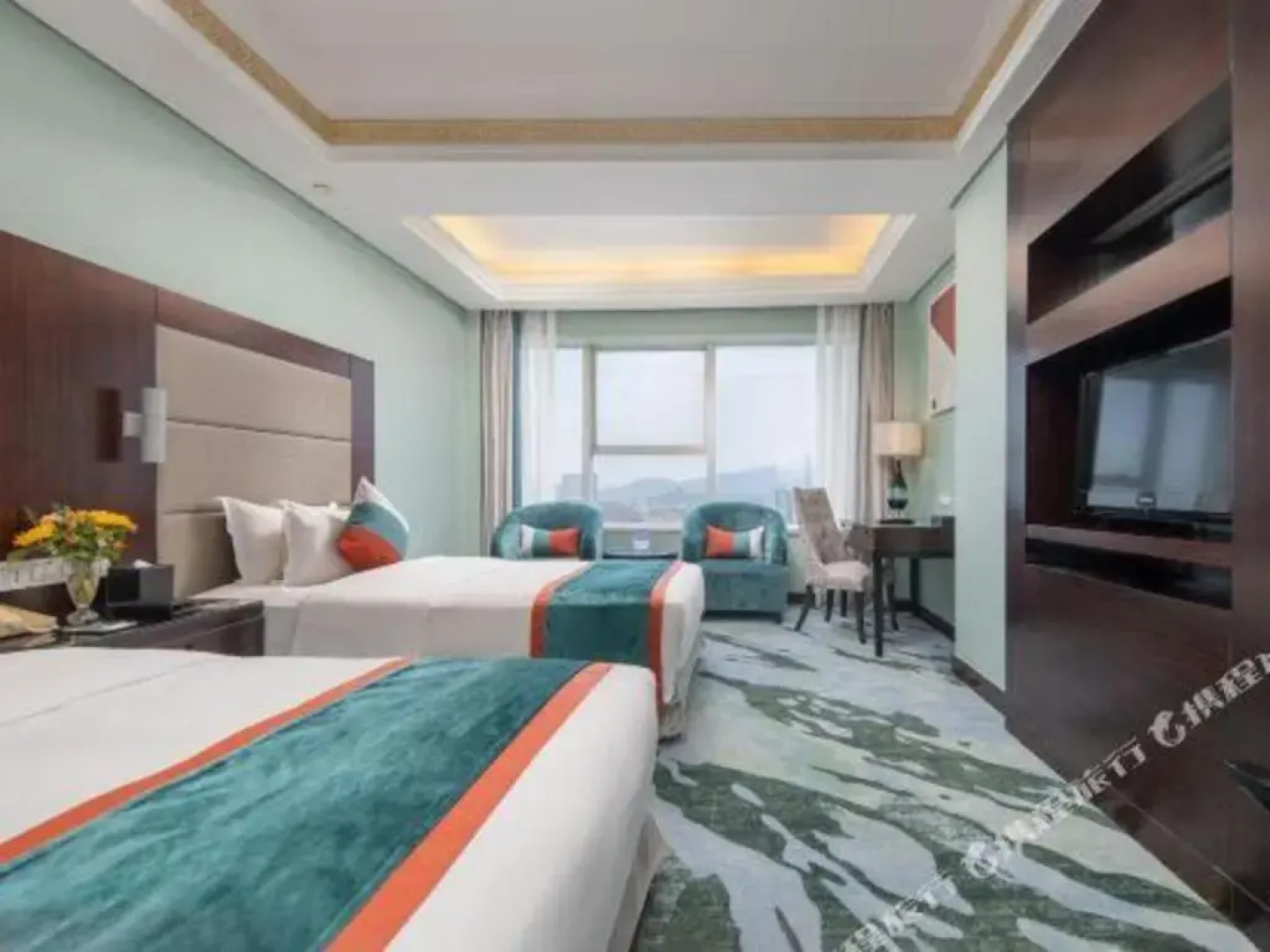 Yiwu Yimei Plaza Hotel