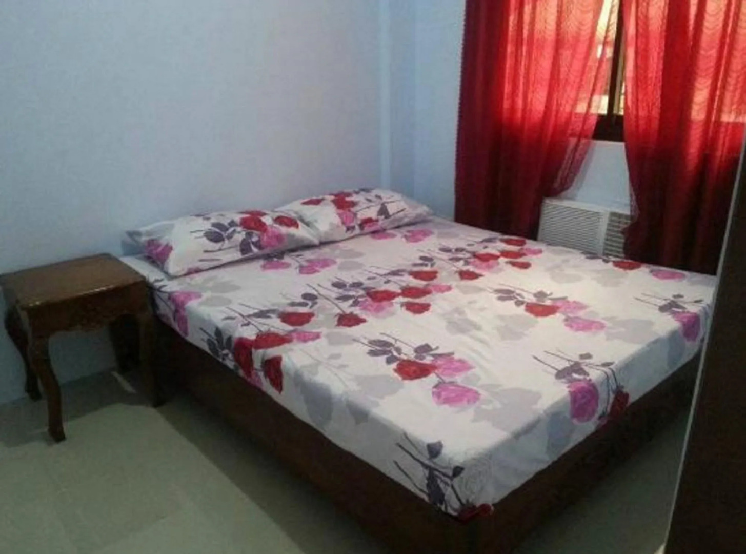 NiteLife Transient House