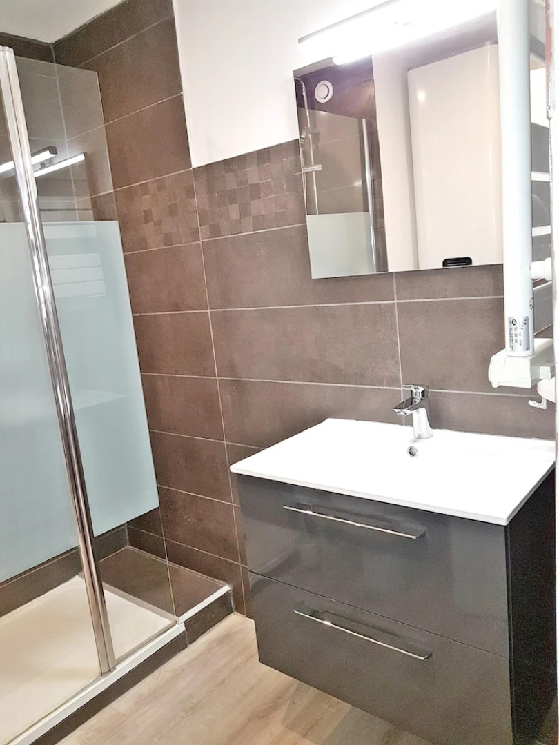 Studio in Vannes, With Furnished Balcony and Wifi - 2 km From the Beach