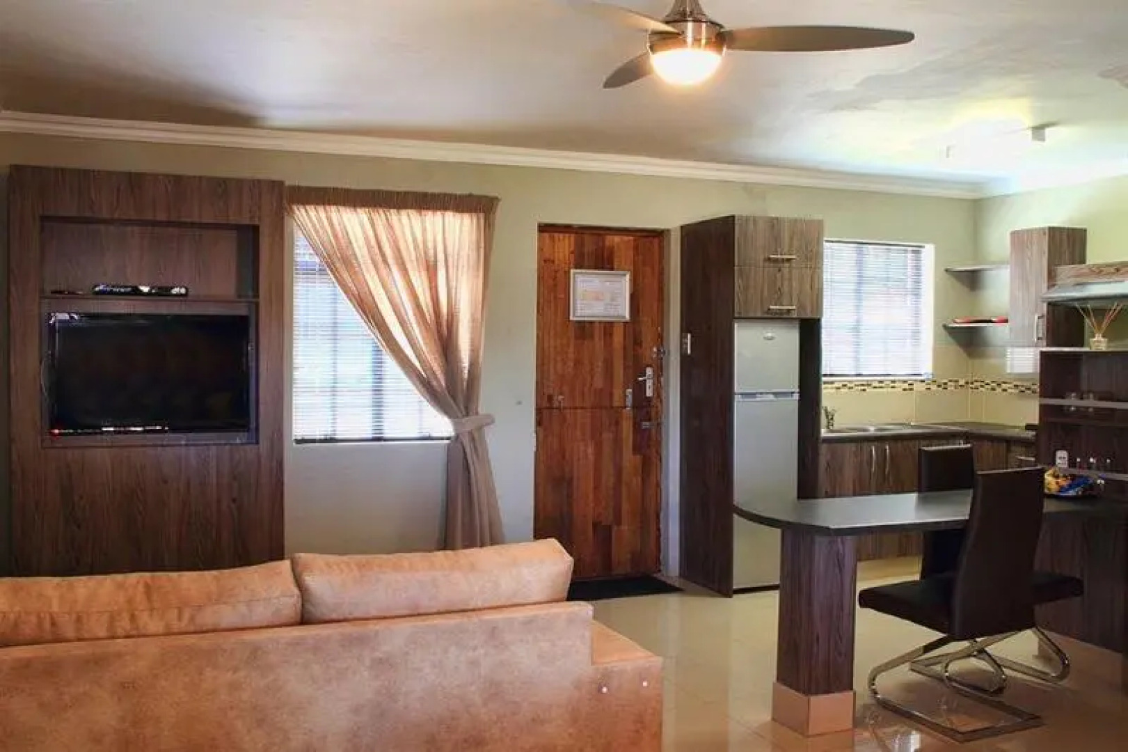 Lions View Villa, Kwantu Game Reserve