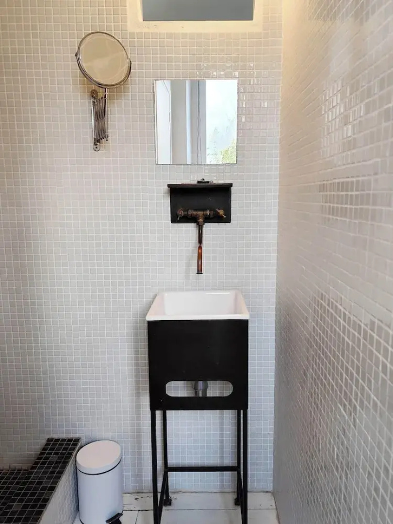 Les Grands Cyprès - chambres d'hôtes, bed and breakfast