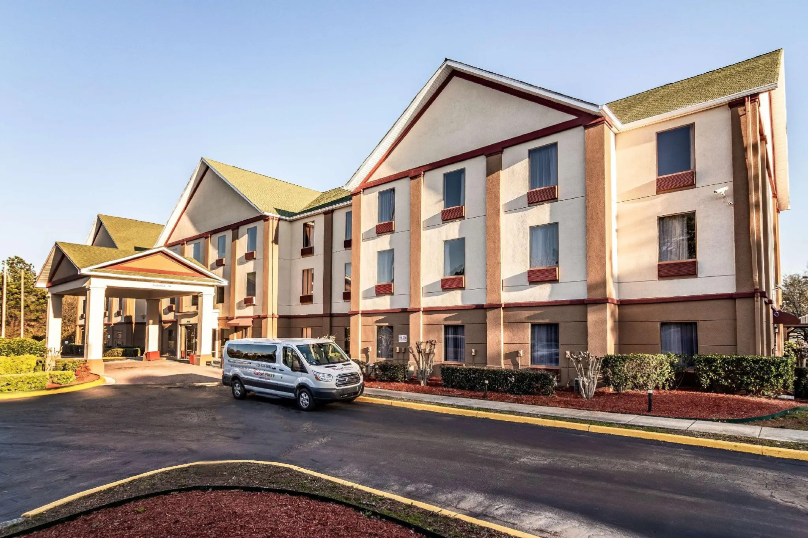 Red Roof Inn PLUS+ & Suites Atlanta Airport South