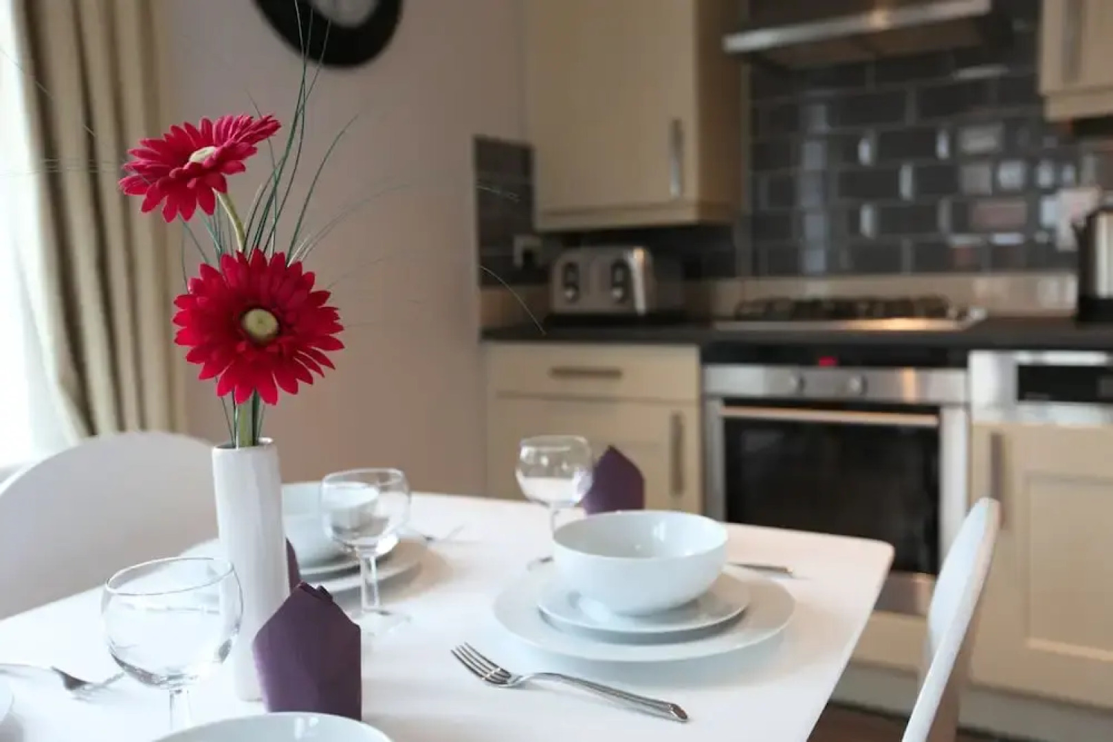 Ravens House Sapphire Apartments