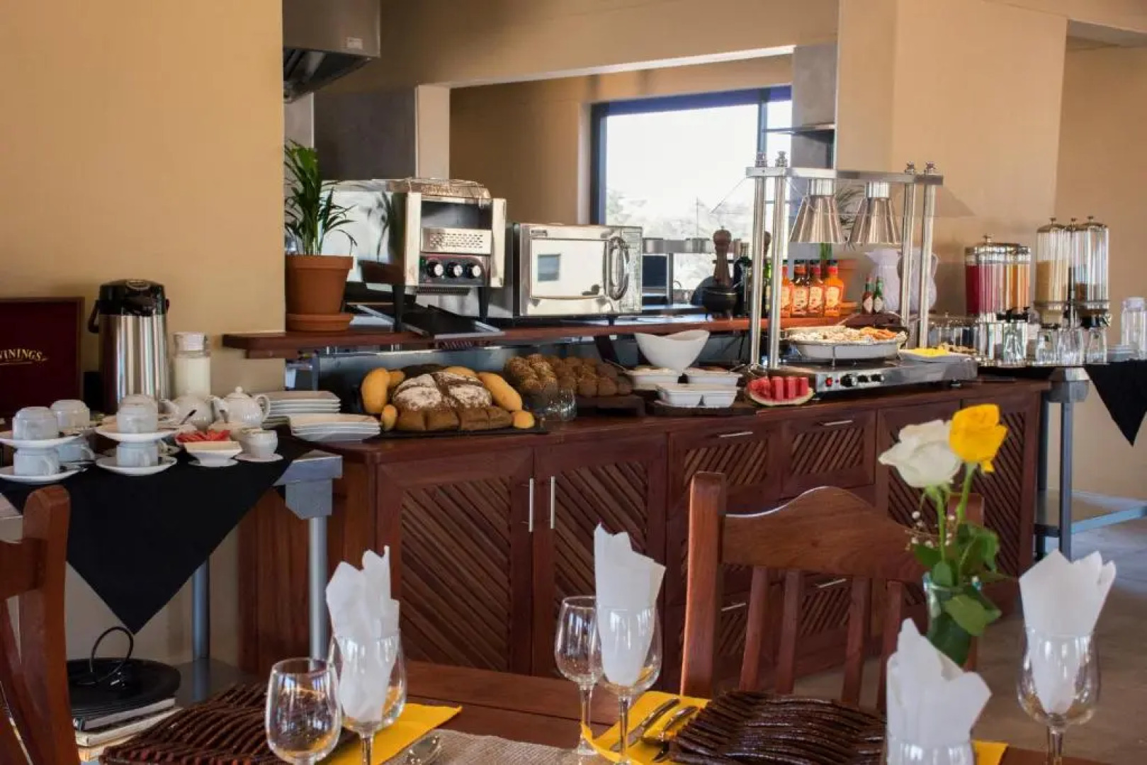 Callies Game Lodge Safaris