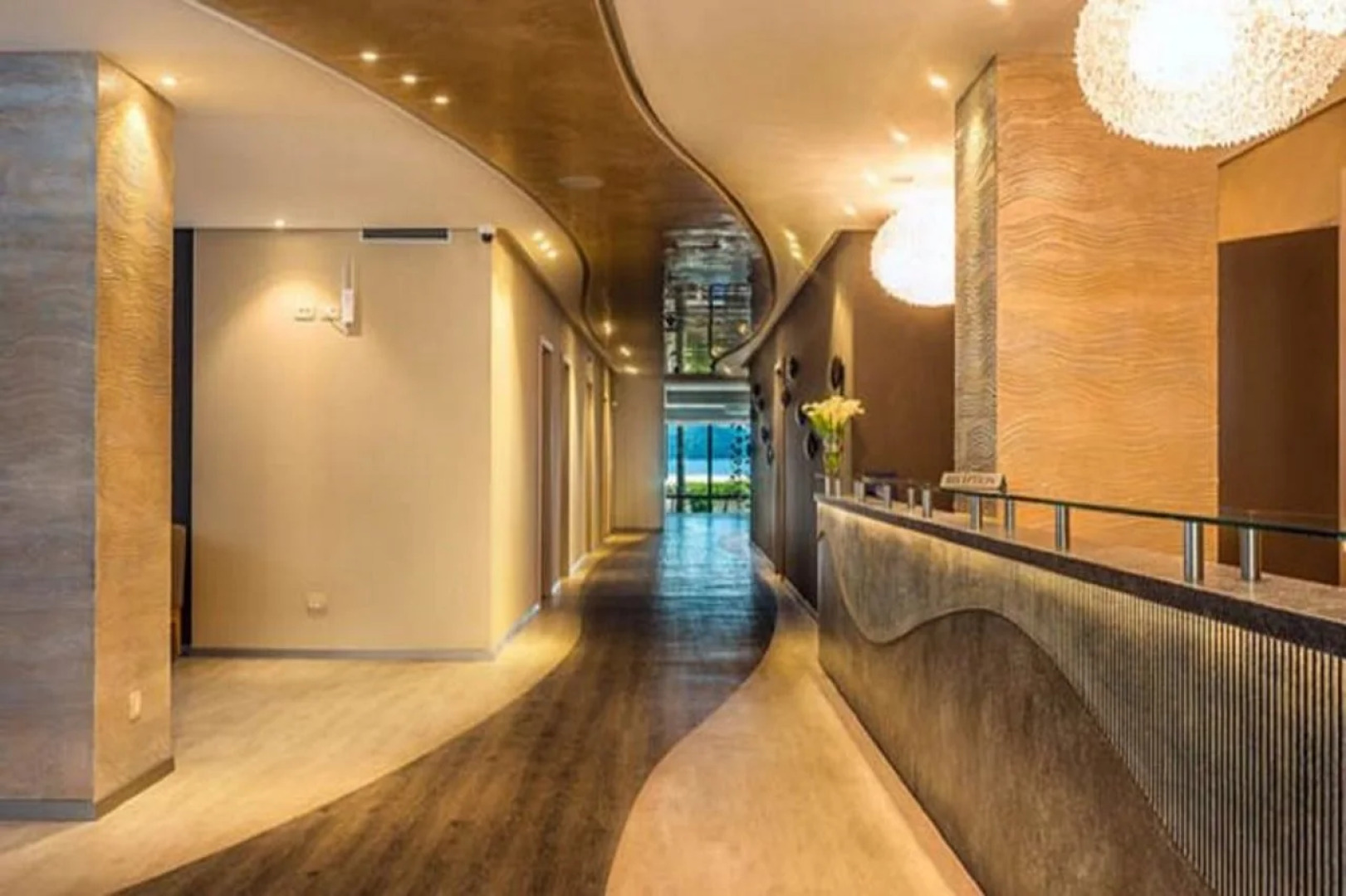 Palmon Bay Hotel & Spa