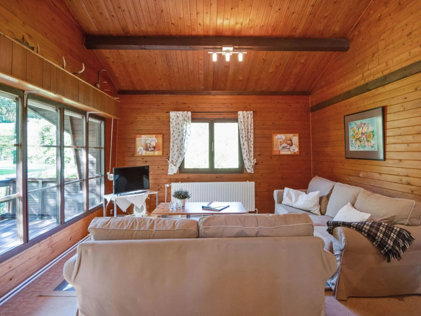 Cozy Holiday Home On The Heidegut In Eschede