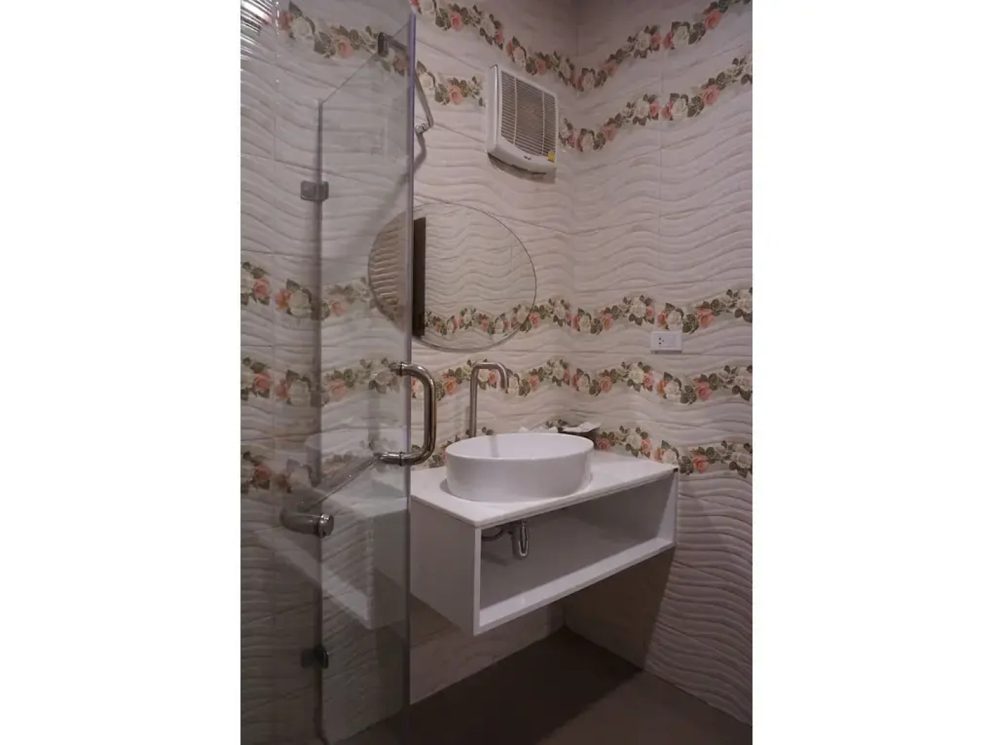 Must Come Boutique Hotel