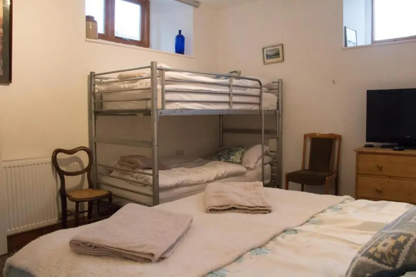 James John Hamilton House and backpacker hostel