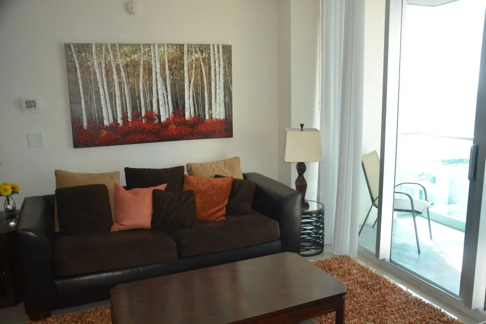 Hollywood Apartment by the Sea